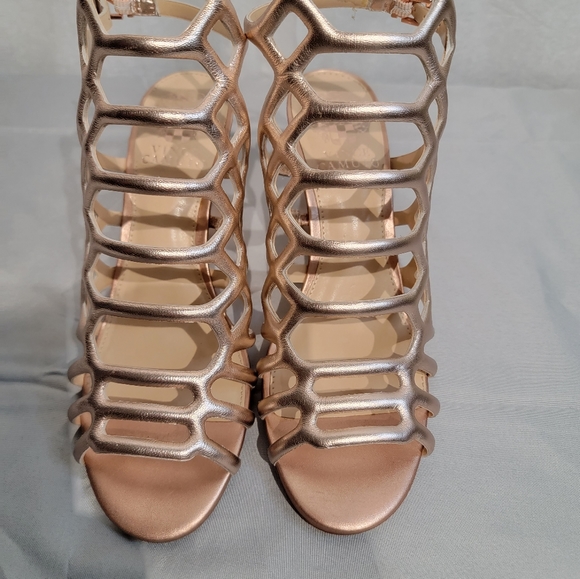NWOT Vince Camuto Wedge Heel Sandals 6.5 - Picture 4 of 16